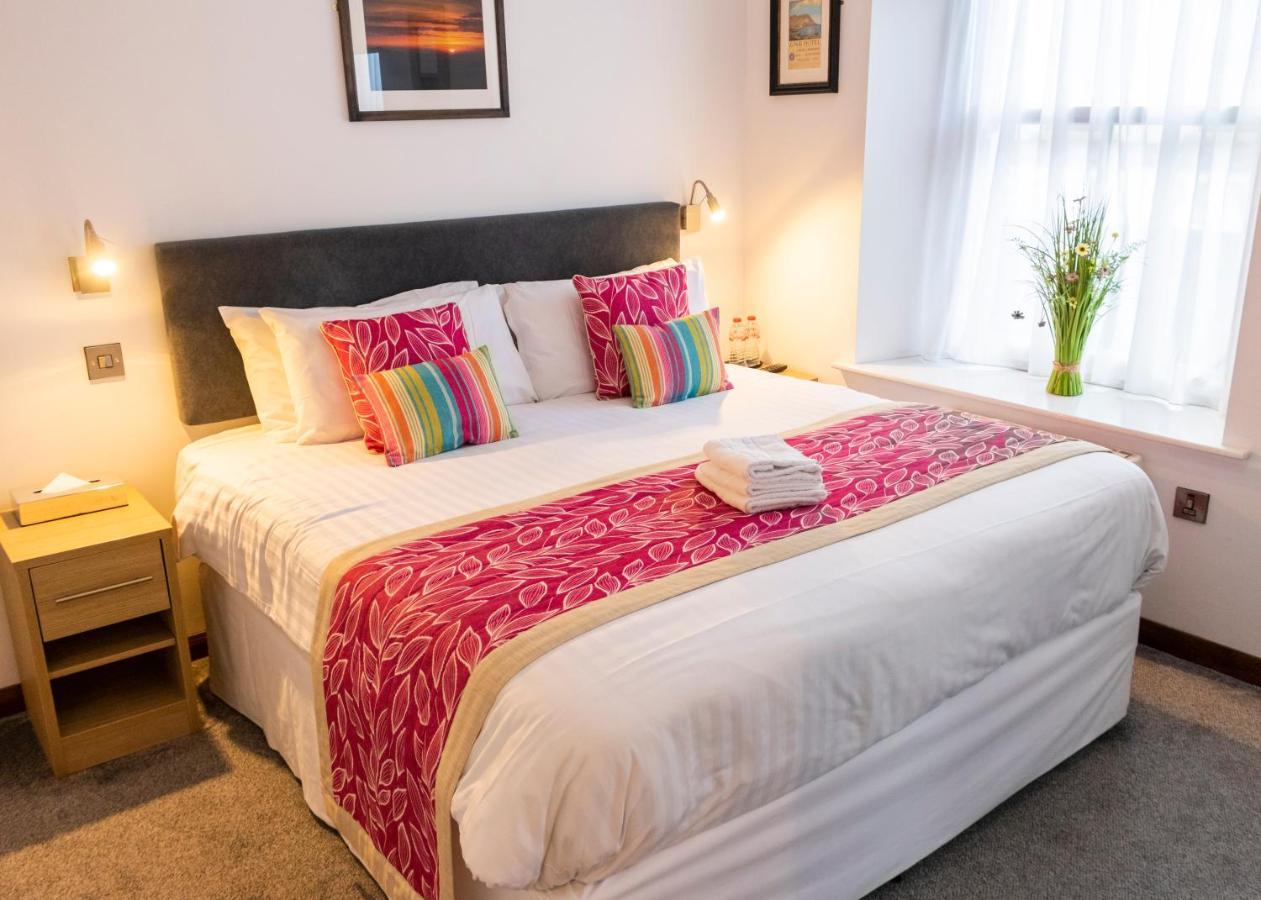 The Rostrevor Inn Экстерьер фото