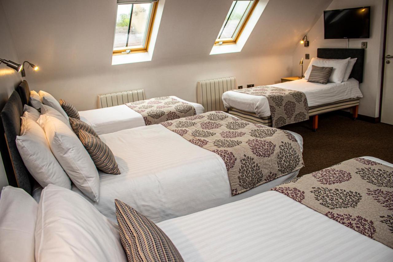 The Rostrevor Inn Экстерьер фото