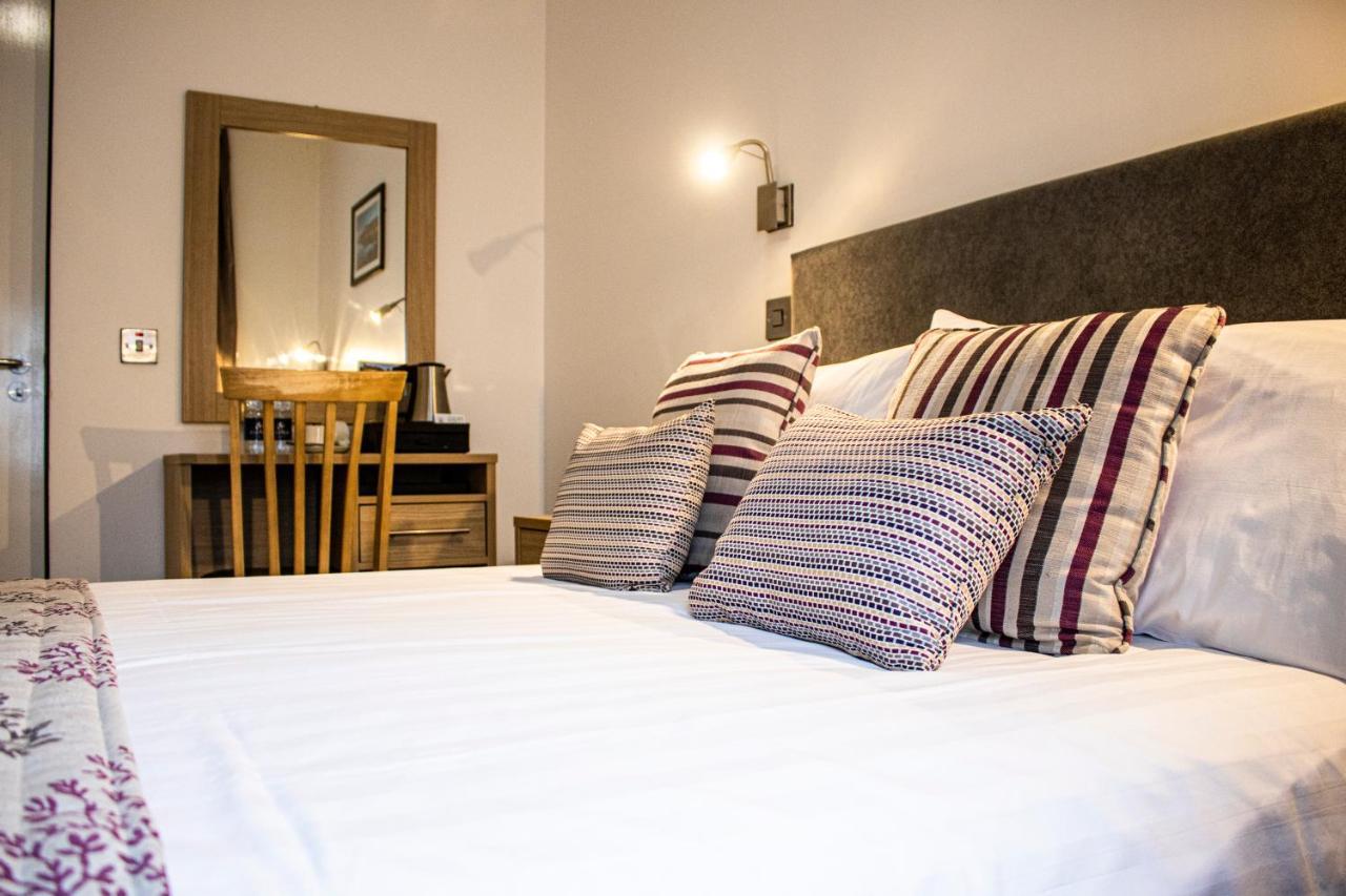The Rostrevor Inn Экстерьер фото