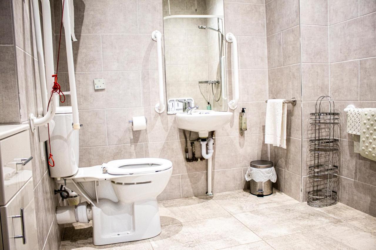The Rostrevor Inn Экстерьер фото