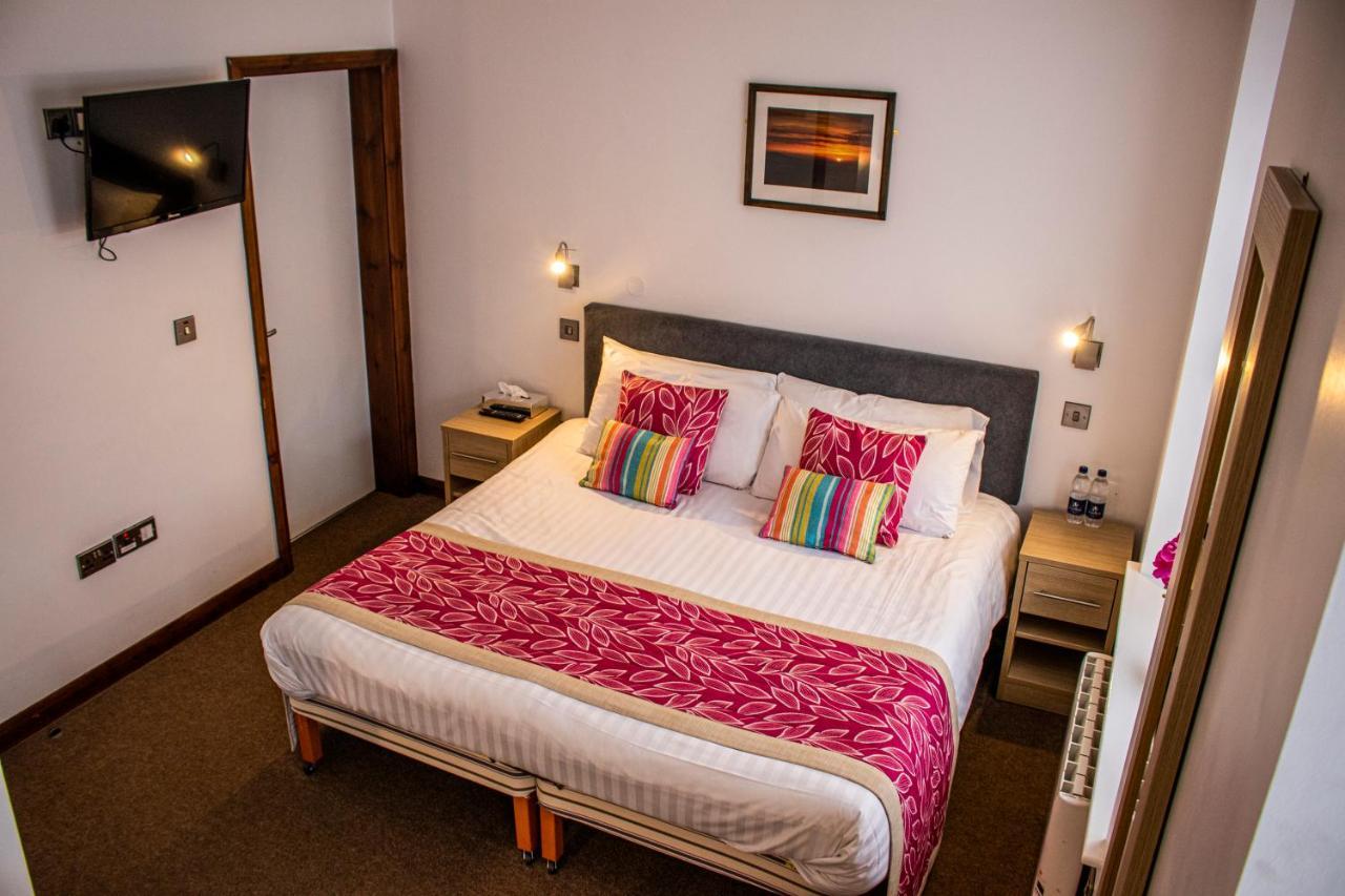 The Rostrevor Inn Экстерьер фото