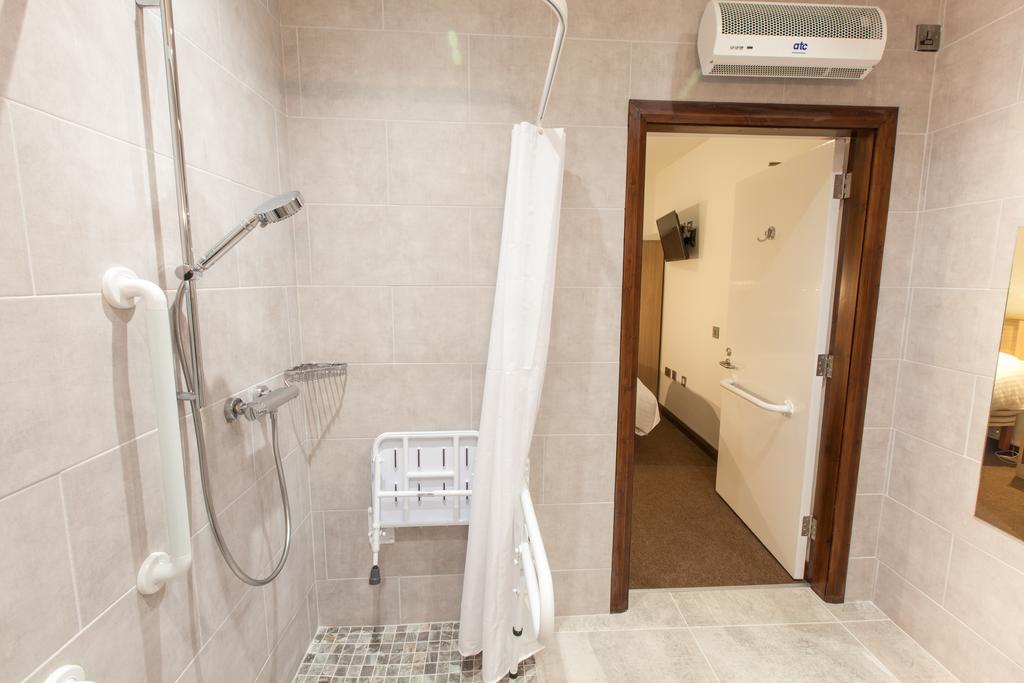 The Rostrevor Inn Экстерьер фото